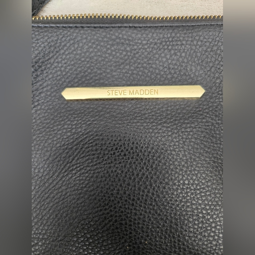 Steve Madden Elegant Black Leather Shoulder Bag - Picture 8 of 8